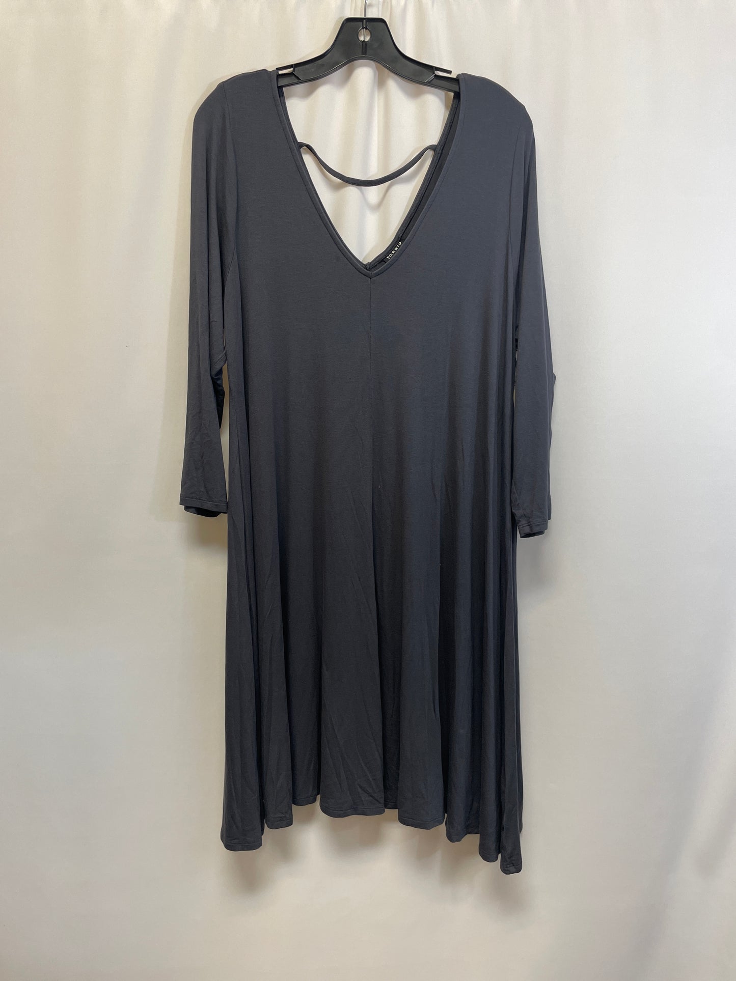 Dress Casual Midi By Torrid Size: 1x