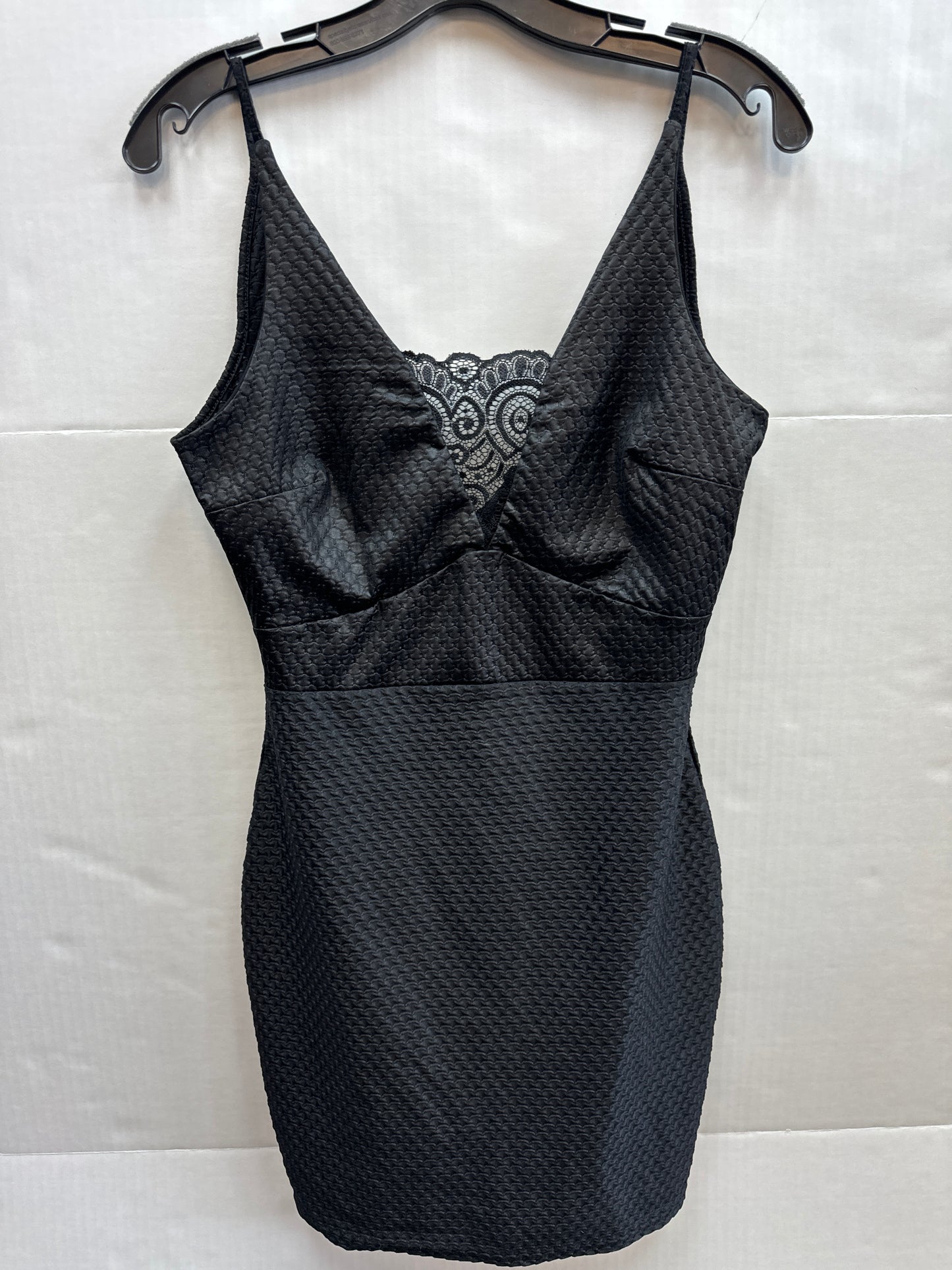 Dress Casual Midi By Fashion Nova Size: S