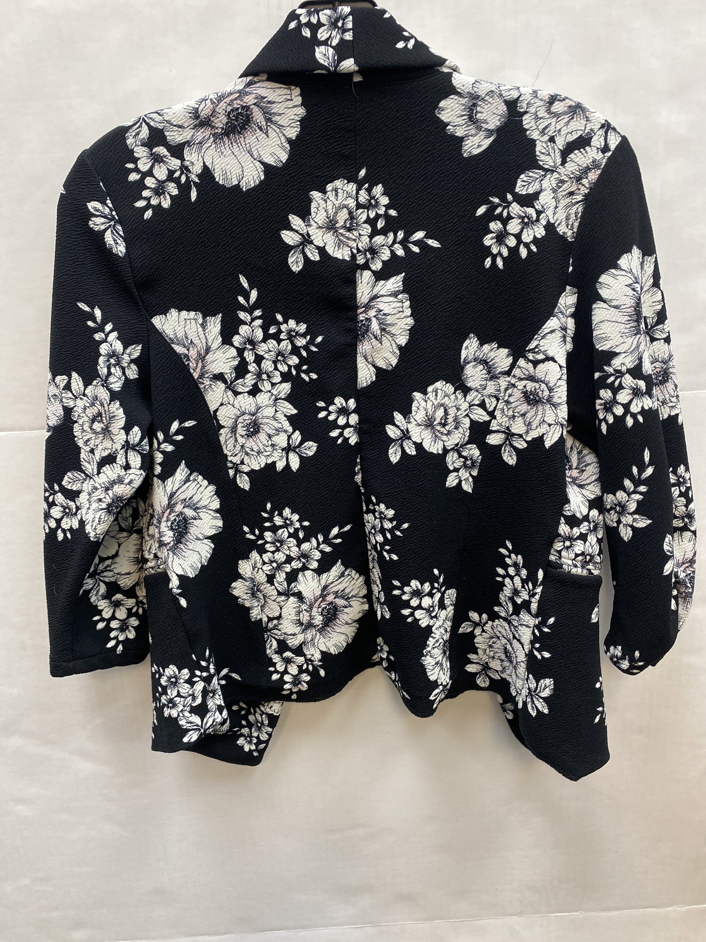 Blazer By Maurices Size: S