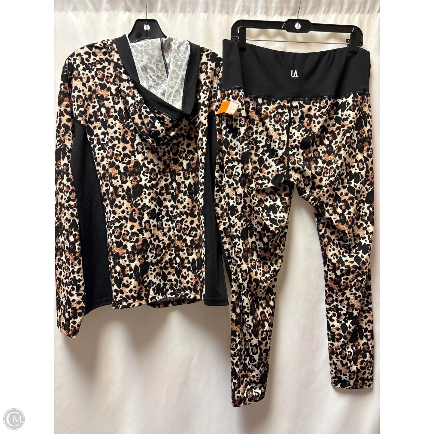 Athletic Pants 2pc By Clothes Mentor In Animal Print, Size: 2x