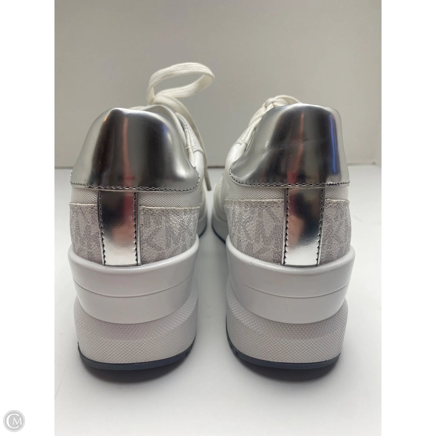 Shoes Designer By Michael Kors In White, Size: 9