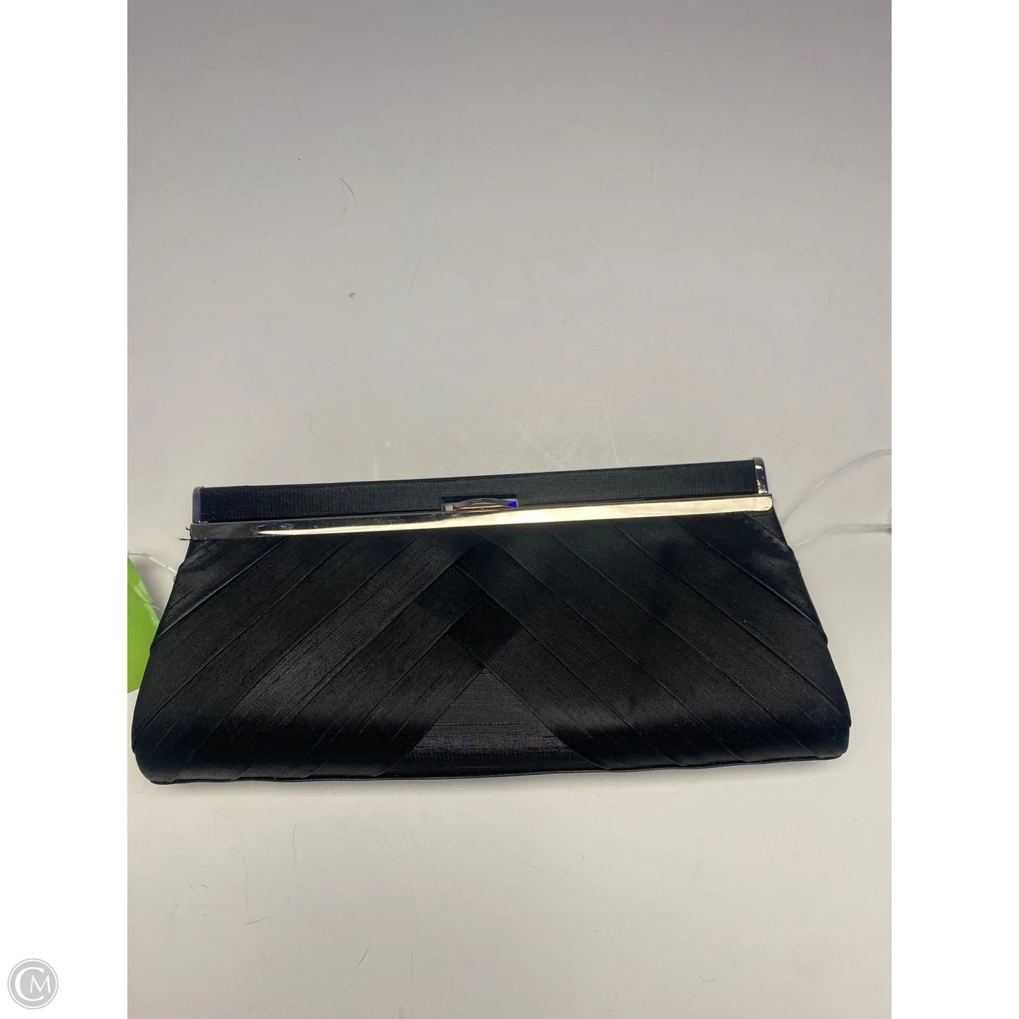 Clutch By Clothes Mentor, Size: Medium