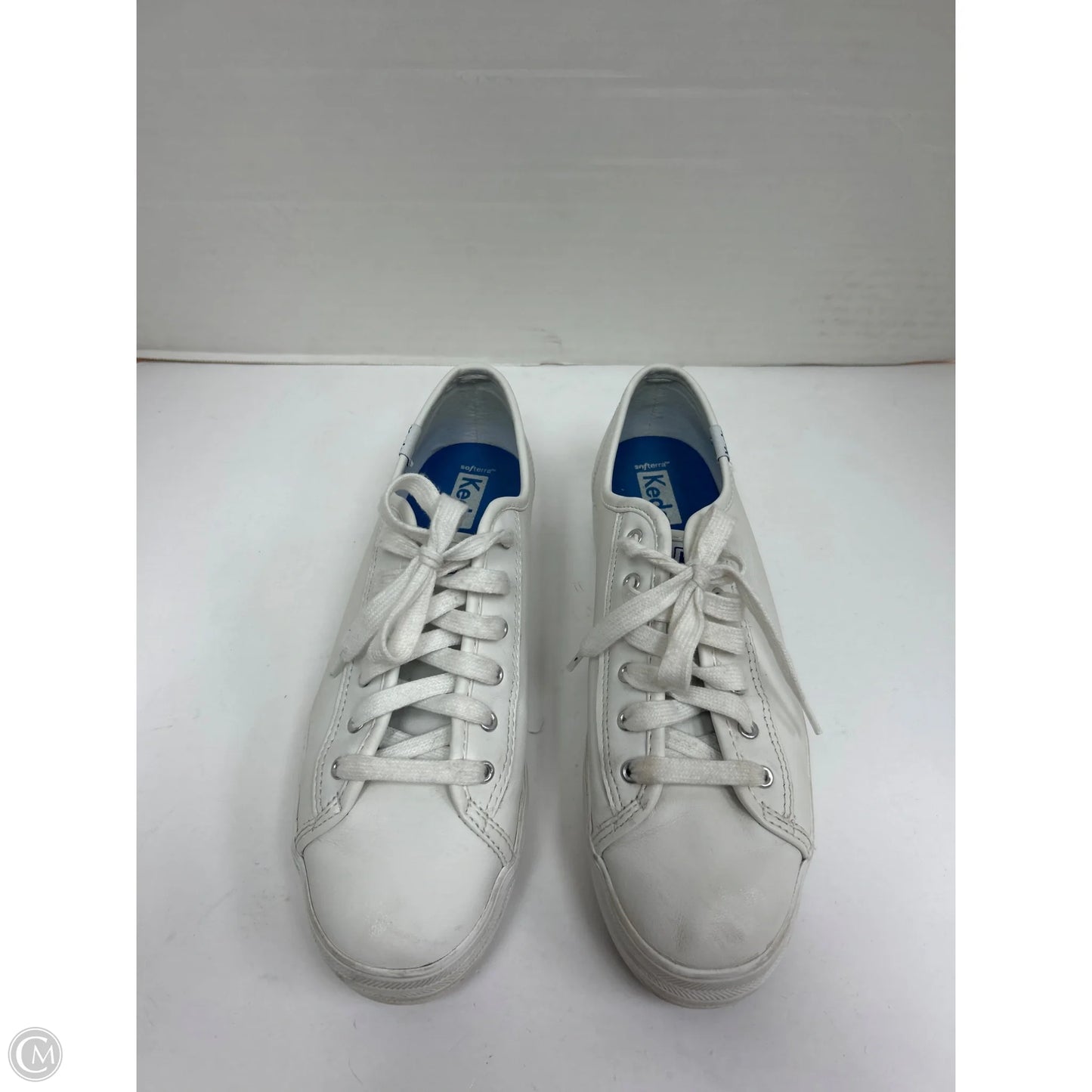 Shoes Sneakers By Keds In White, Size: 8.5