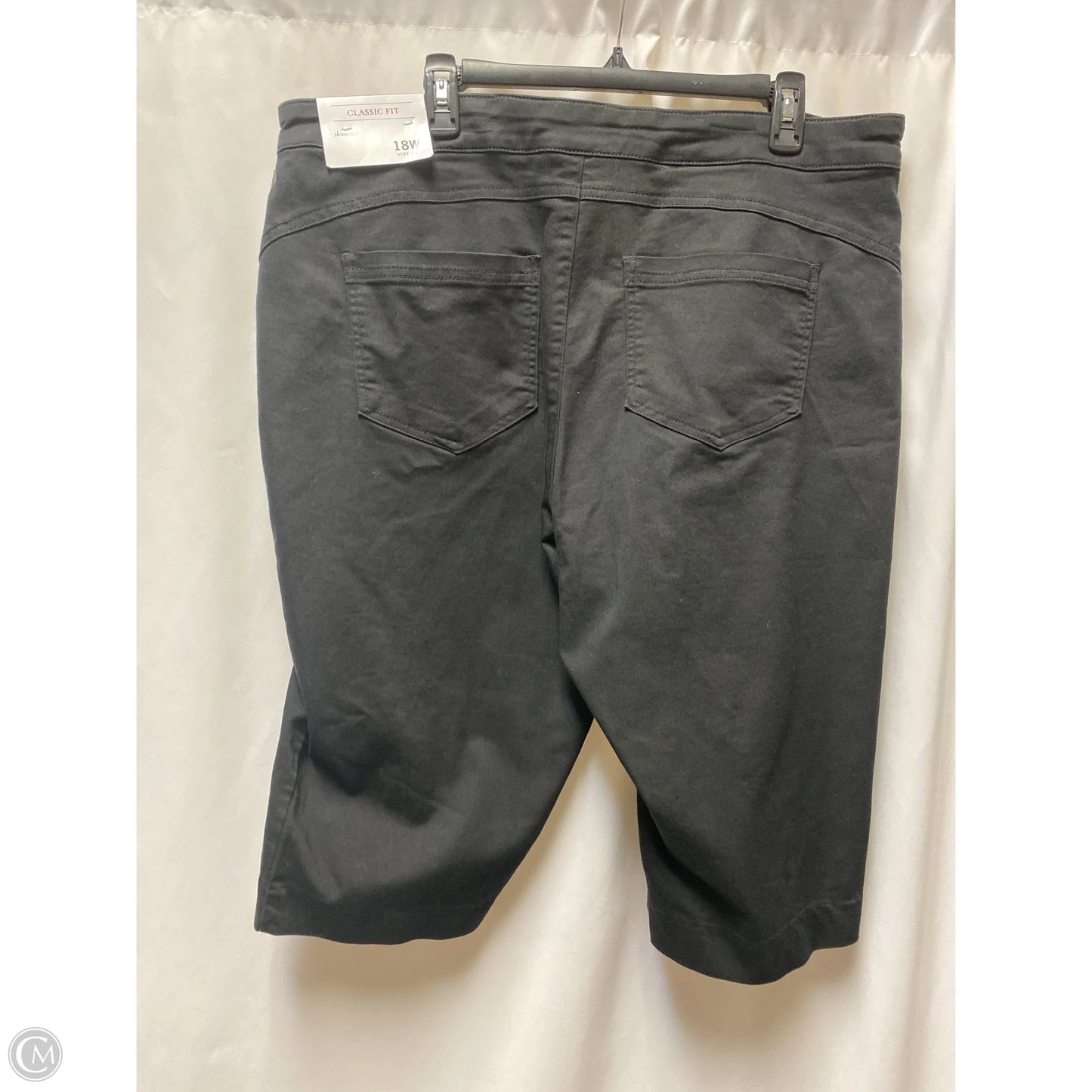 Capris By Cj Banks In Black, Size: 18