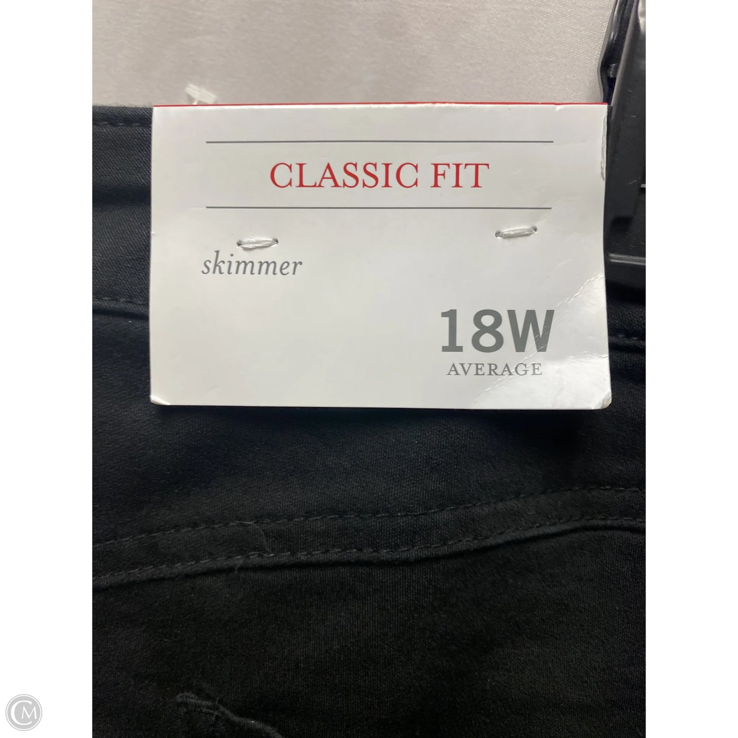 Capris By Cj Banks In Black, Size: 18