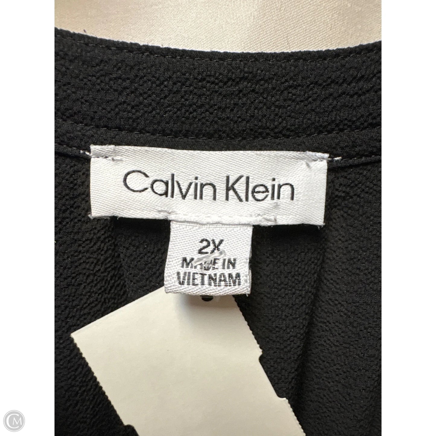 Top Short Sleeve By Calvin Klein In Black, Size: 2x