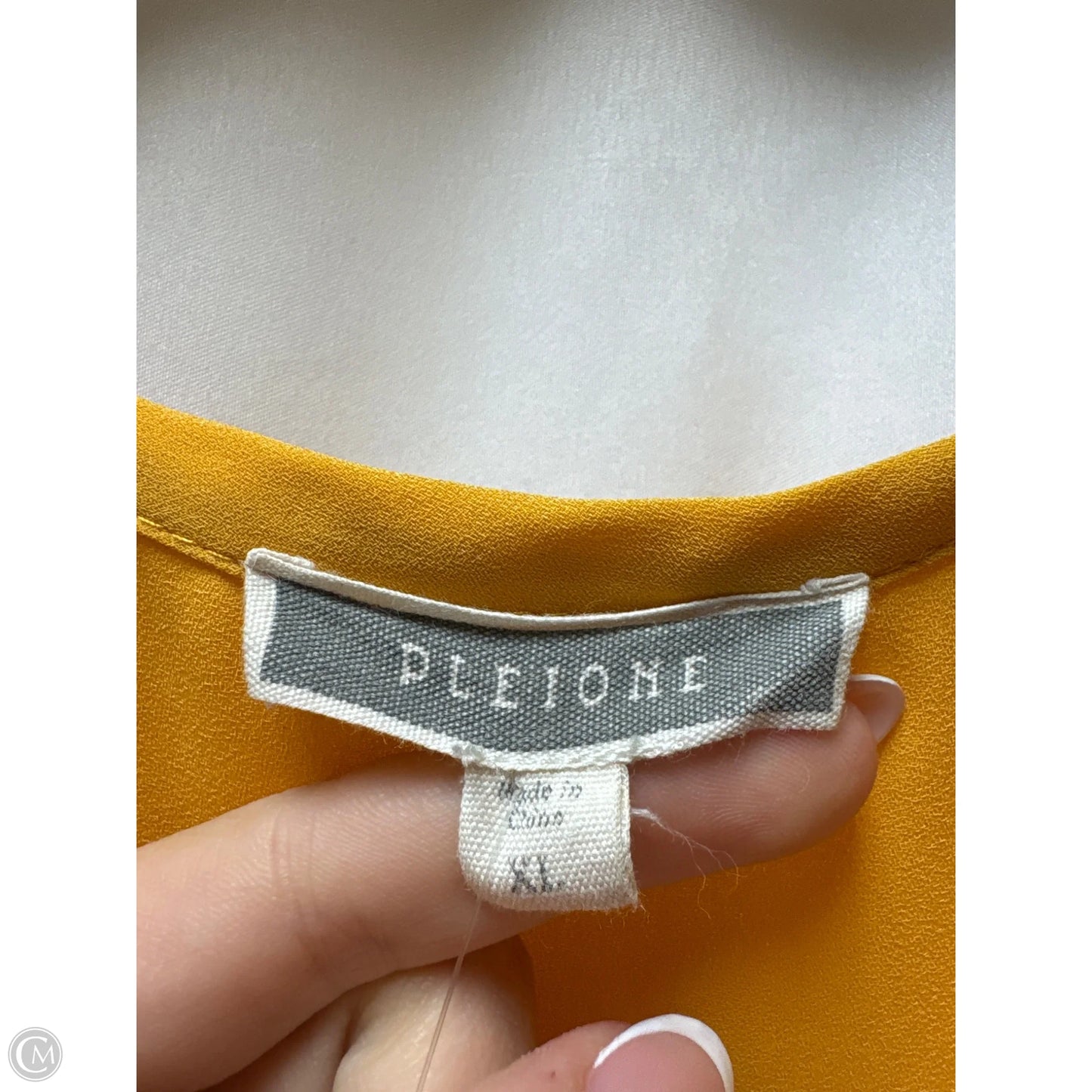 Top Short Sleeve By Pleione In Yellow, Size: Xl