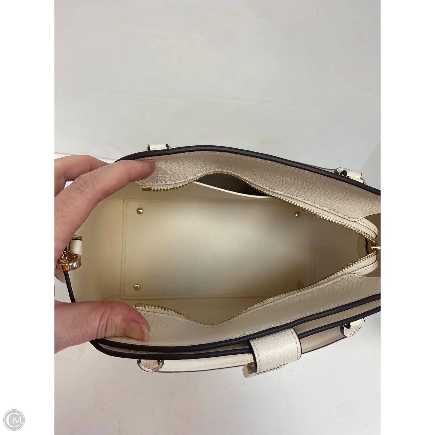 Crossbody Designer By Kate Spade, Size: Medium