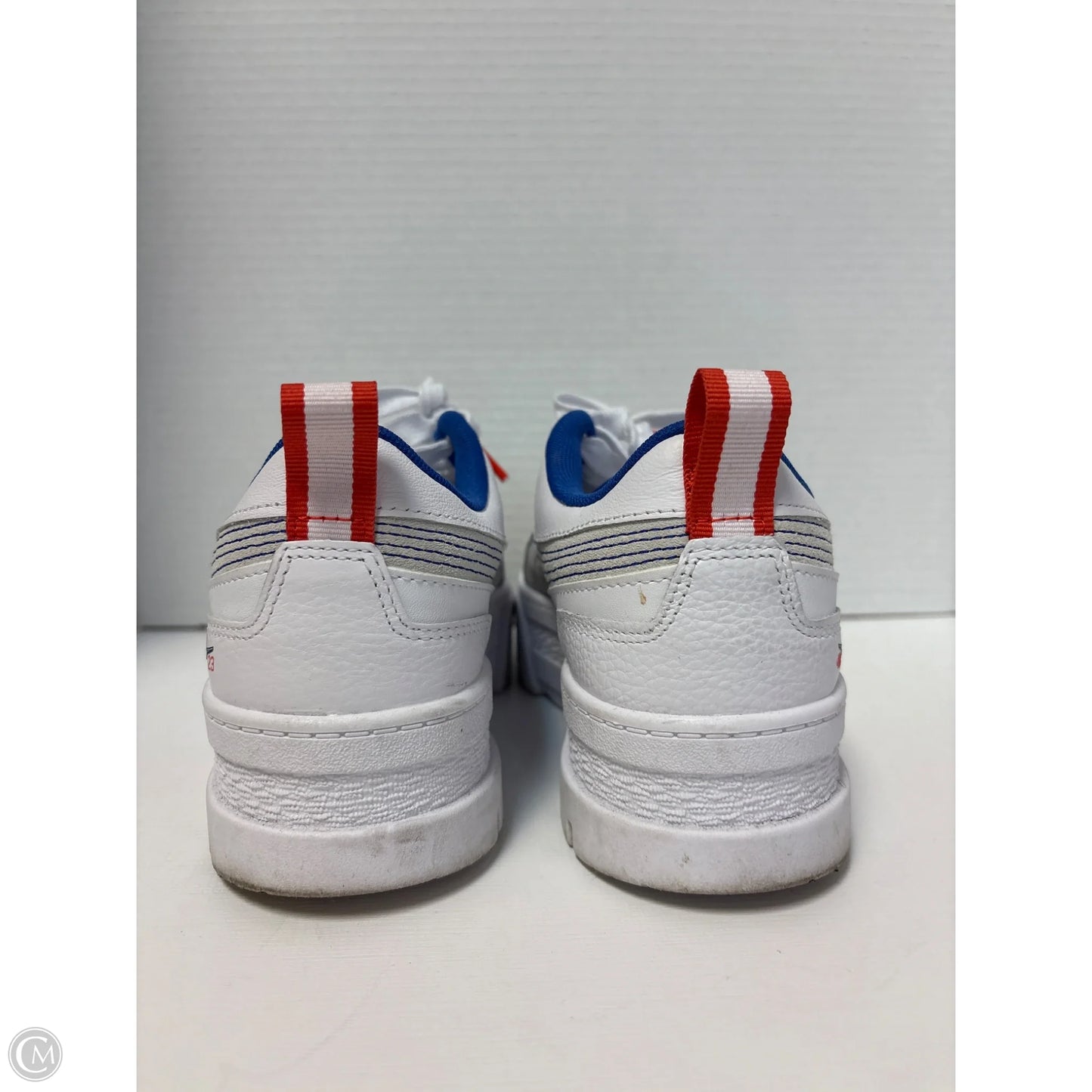 Shoes Sneakers By Puma In White, Size: 8.5