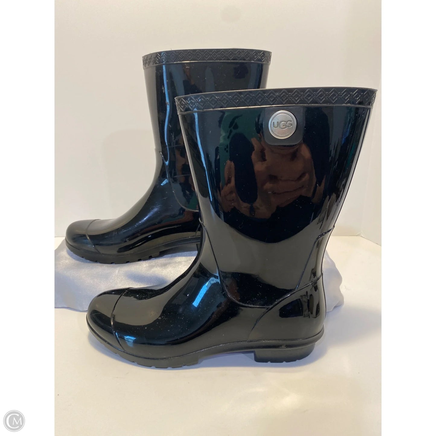 Boots Designer By Ugg In Black, Size: 8.5