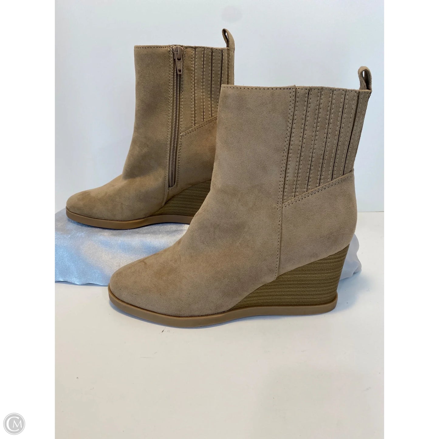 Boots Ankle Heels By Universal Thread In Brown, Size: 8.5