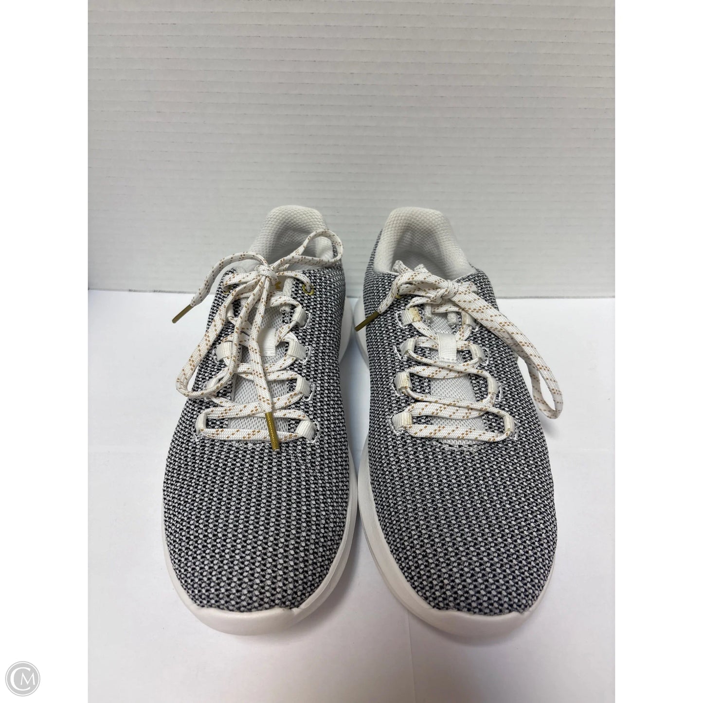 Shoes Athletic By Under Armour In Black & White, Size: 9