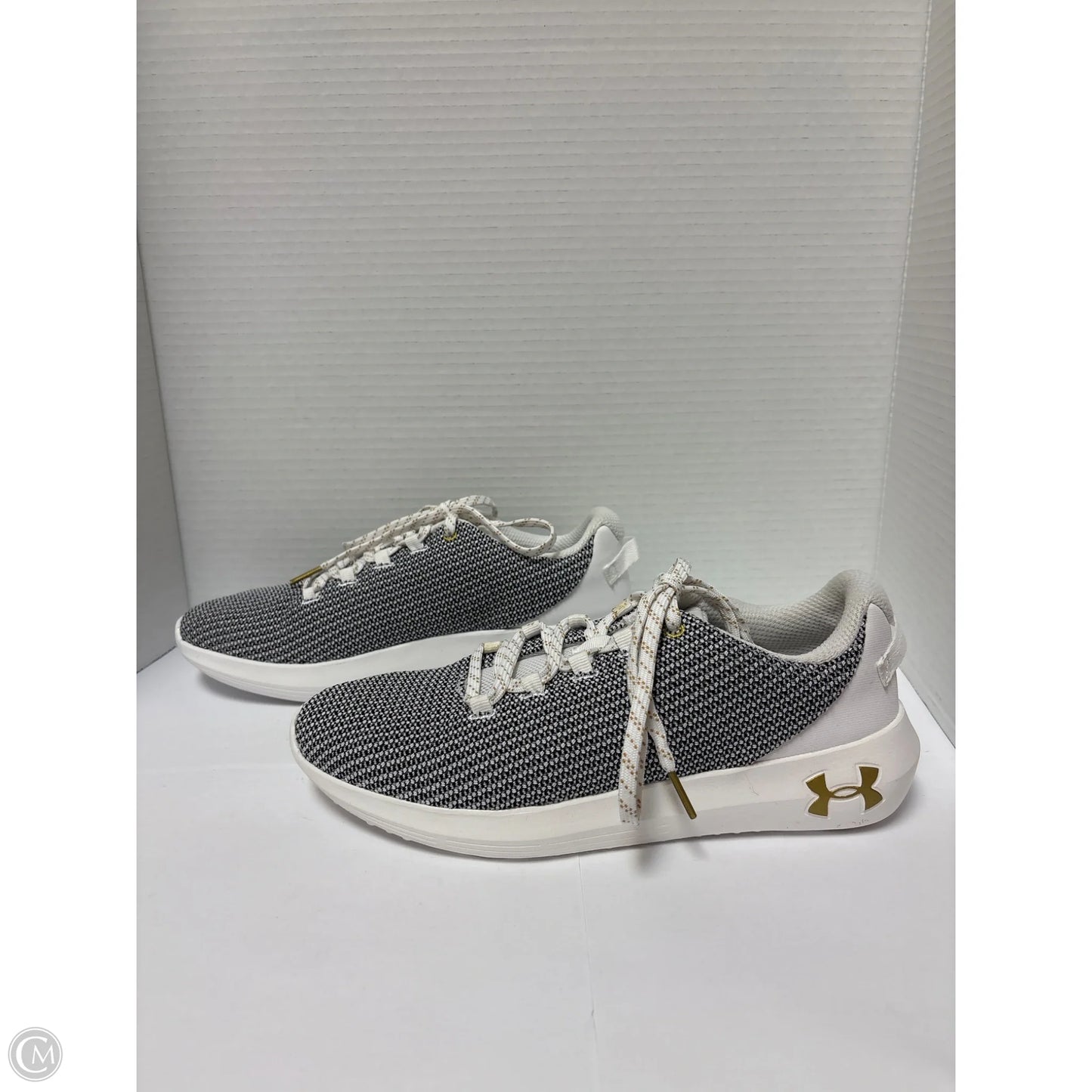Shoes Athletic By Under Armour In Black & White, Size: 9
