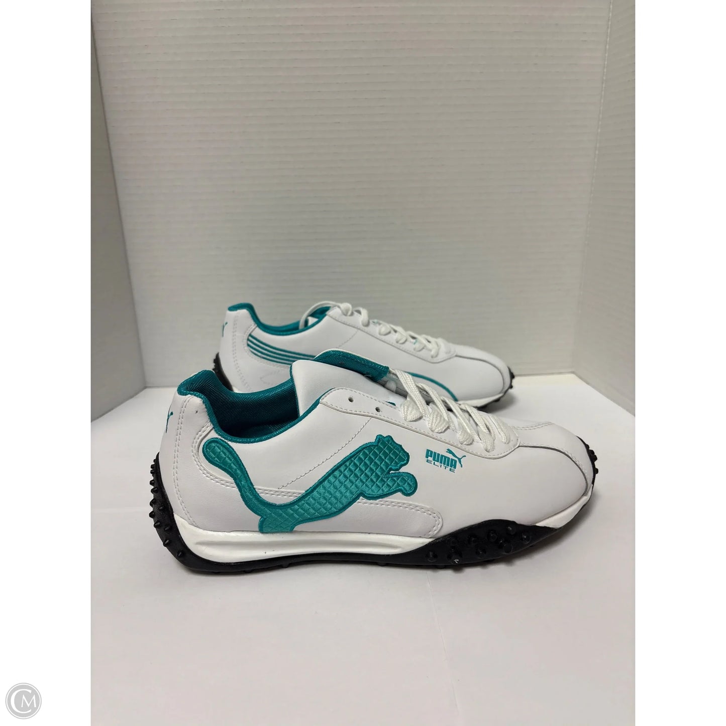 Shoes Athletic By Puma In White, Size: 9.5