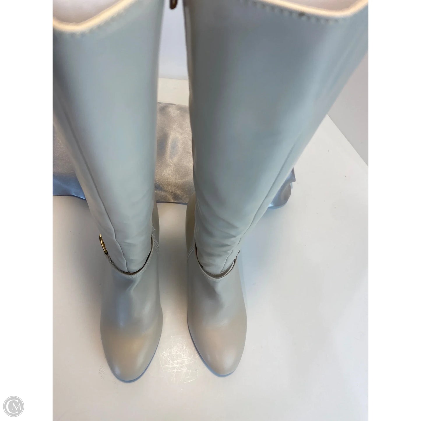 Boots Knee Heels By Clothes Mentor In Cream, Size: 6.5