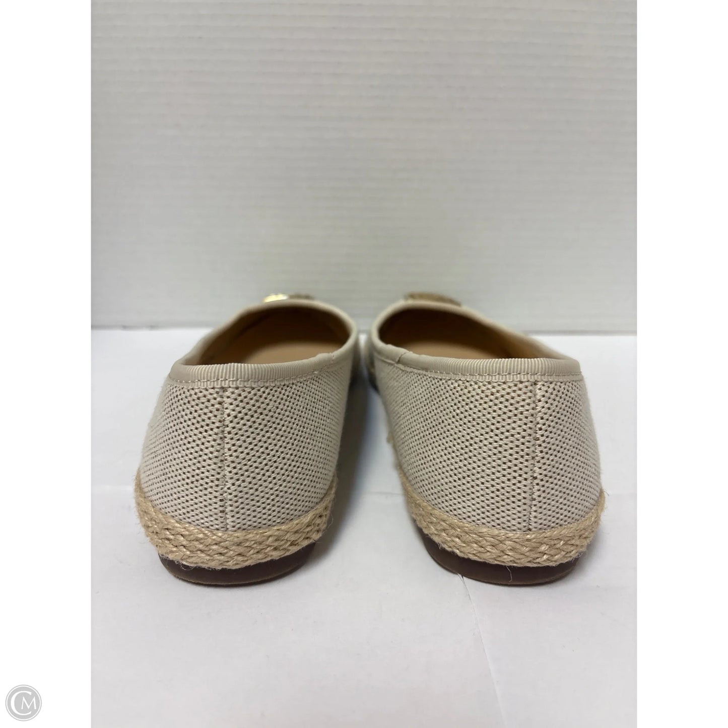 Shoes Flats By Liz Claiborne In Tan, Size: 8.5
