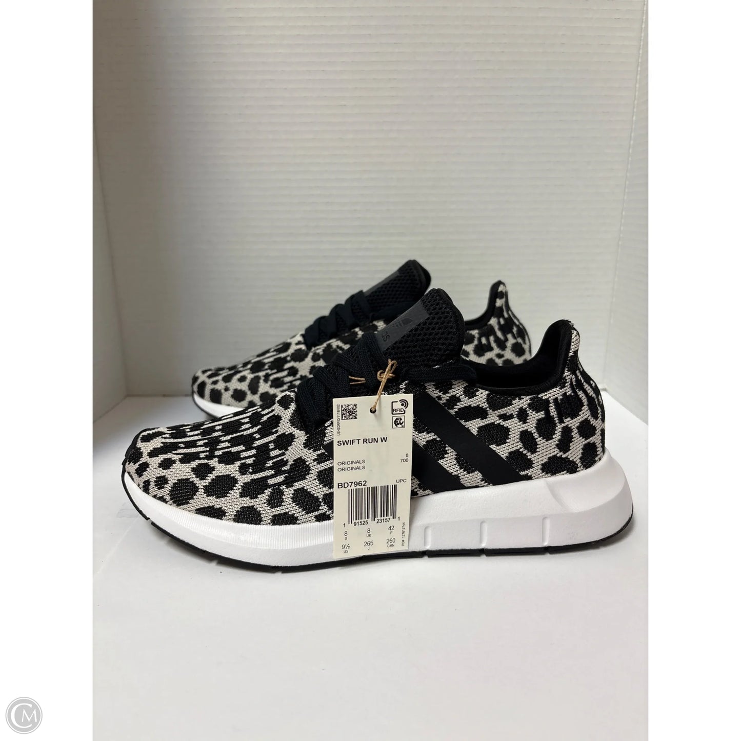 Shoes Athletic By Adidas In Animal Print, Size: 9.5