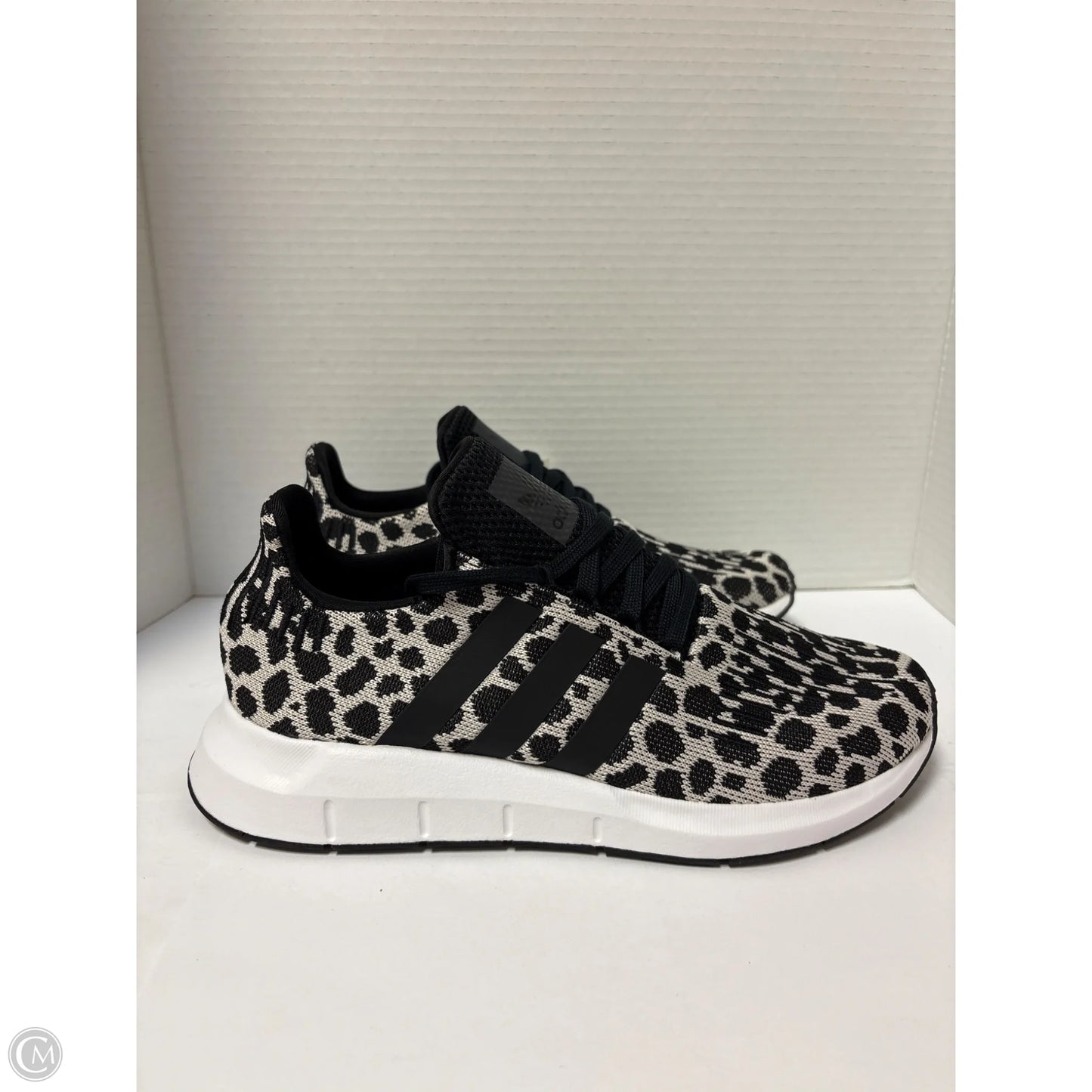 Shoes Athletic By Adidas In Animal Print, Size: 9.5