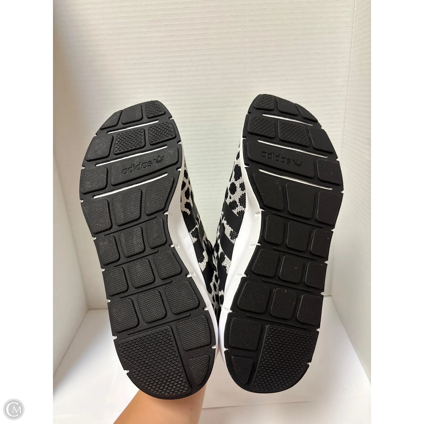 Shoes Athletic By Adidas In Animal Print, Size: 9.5
