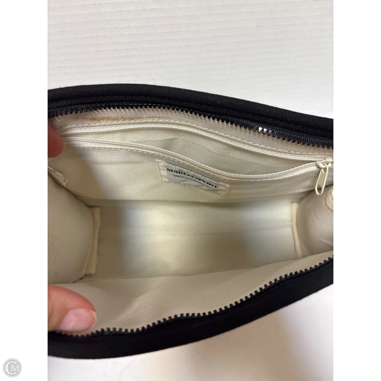 Wristlet By Clothes Mentor, Size: Small
