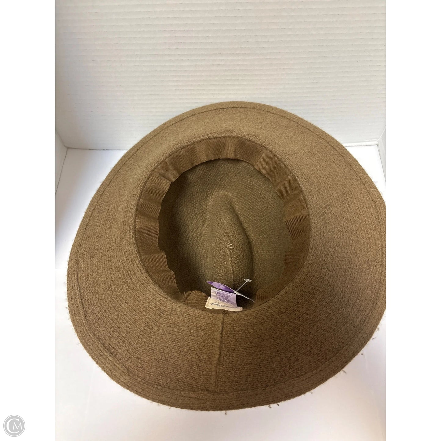 Hat Other By Universal Thread