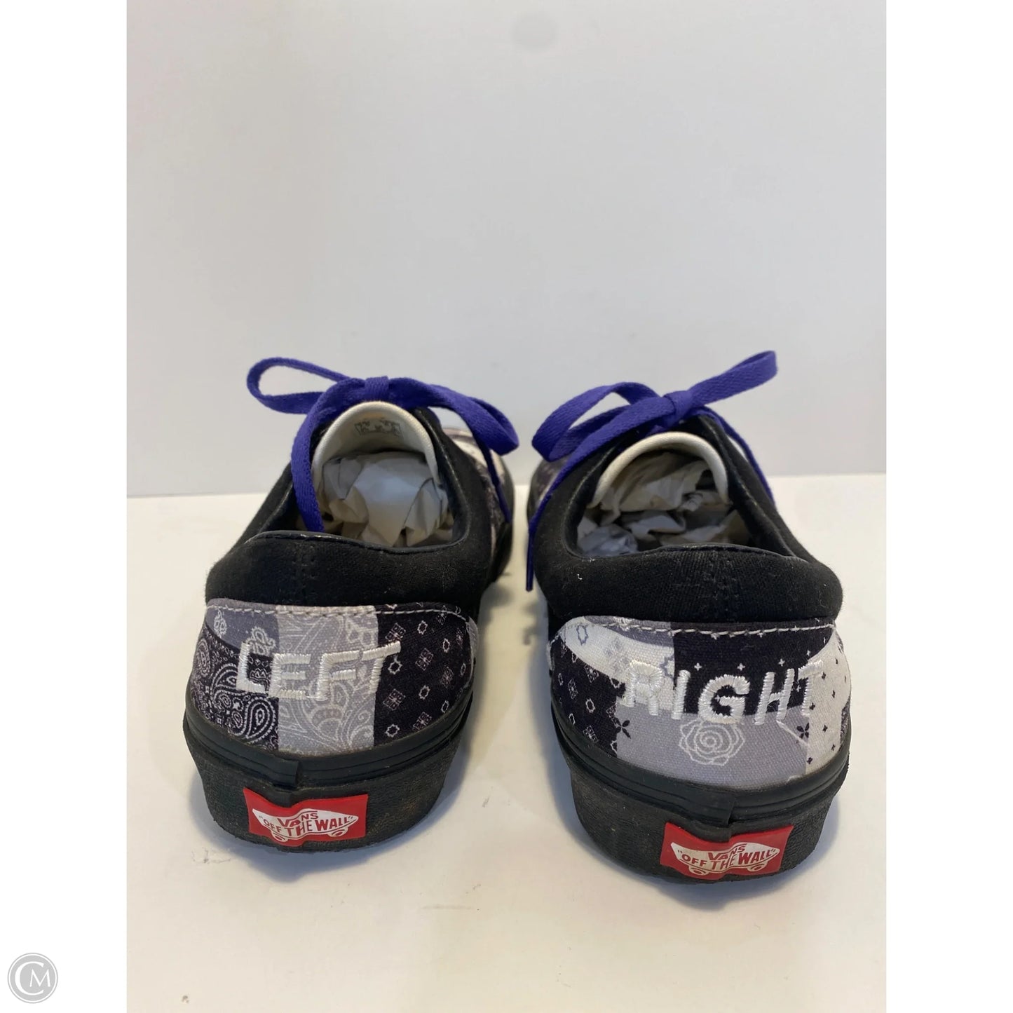 Shoes Sneakers By Vans In Black, Size: 8.5