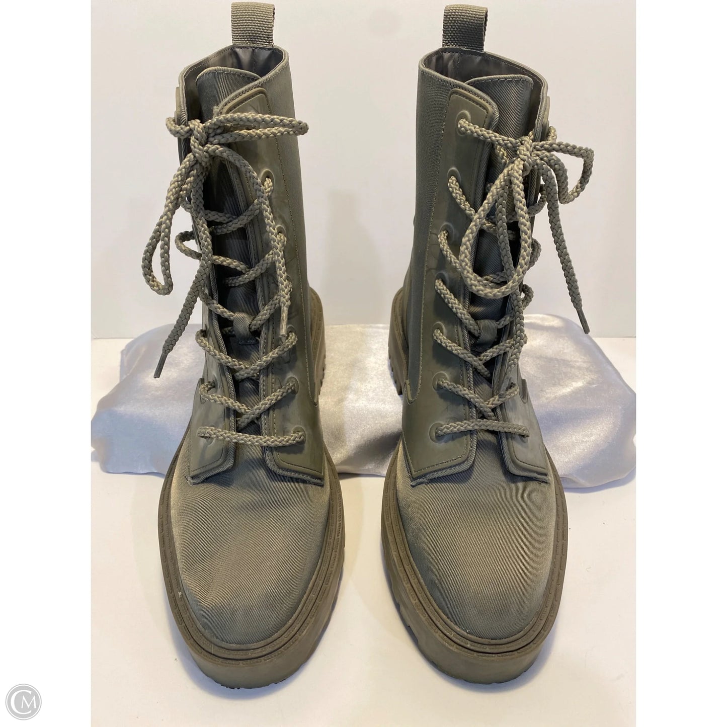 Boots Ankle Flats By Zara In Green, Size: 10.5