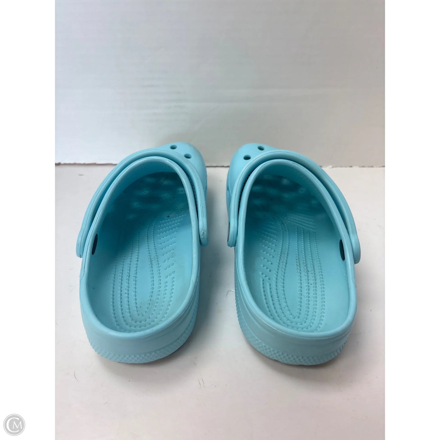 Sandals Flats By Crocs In Blue, Size: 7