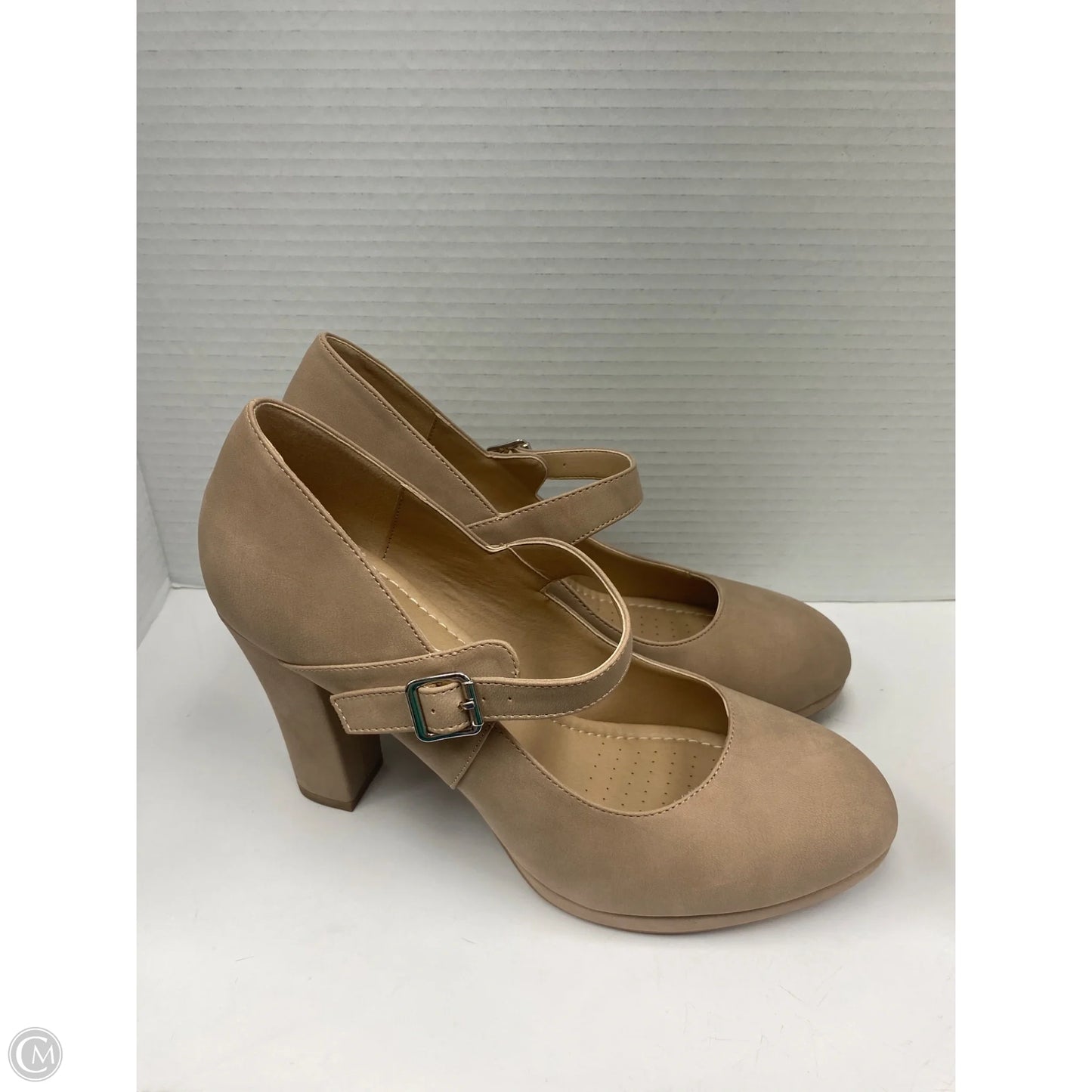 Shoes Heels Block By Clothes Mentor In Taupe, Size: 10