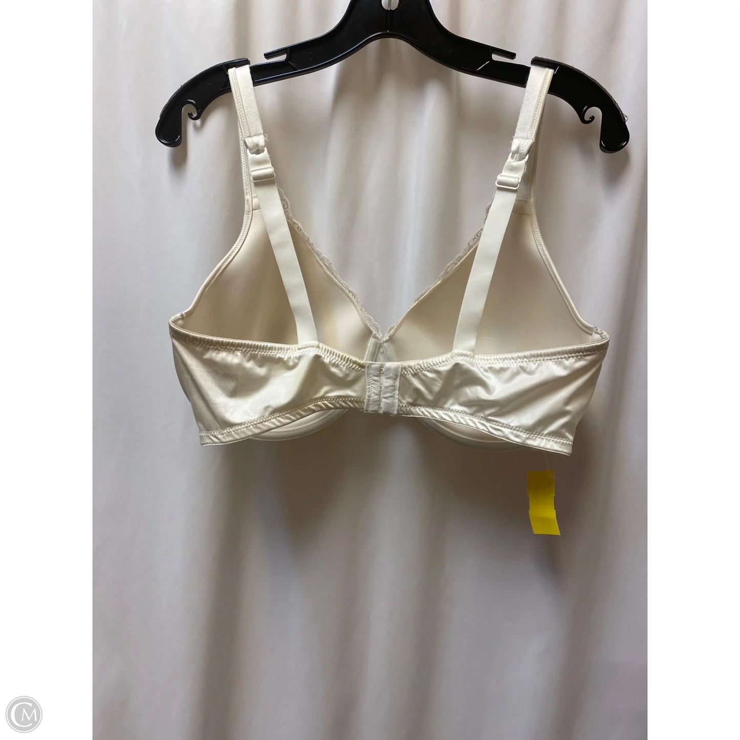 Bra By Clothes Mentor In Beige, Size: 0