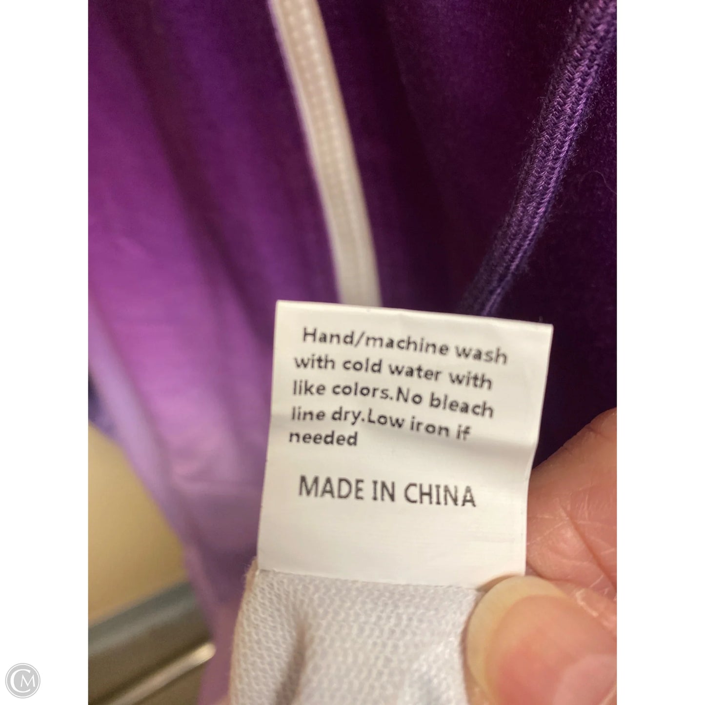 Sweatshirt Hoodie By Clothes Mentor In Purple, Size: M