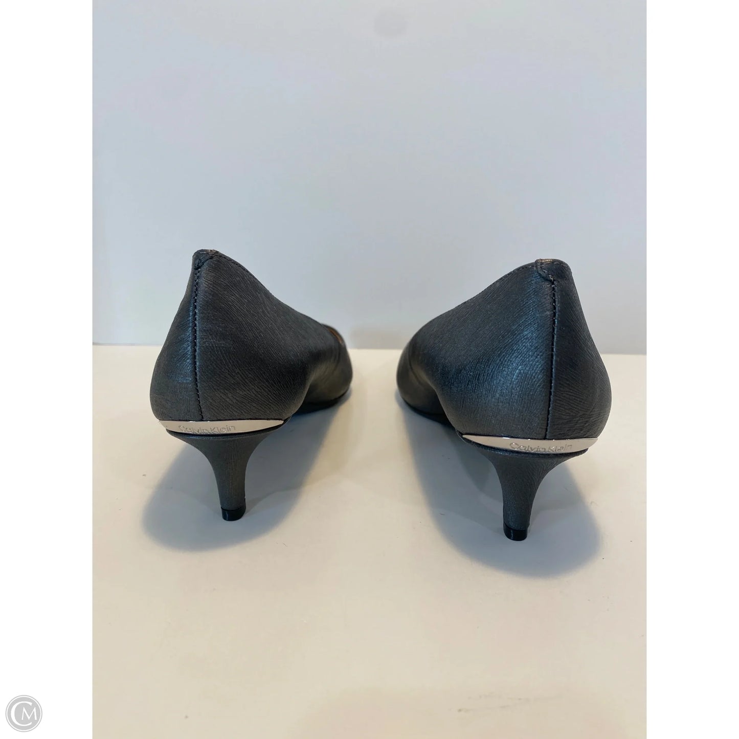 Shoes Heels Kitten By Calvin Klein In Grey, Size: 7