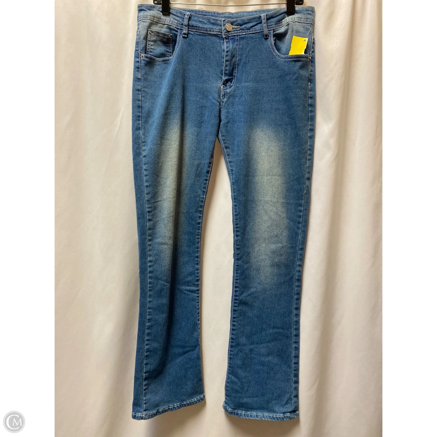 Jeans Flared By Clothes Mentor In Navy, Size: L