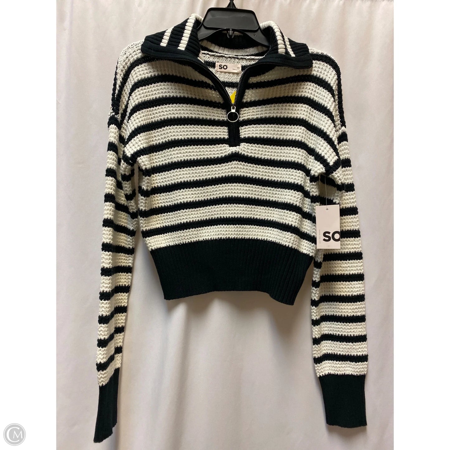 Sweater By So In Black & White, Size: Xs