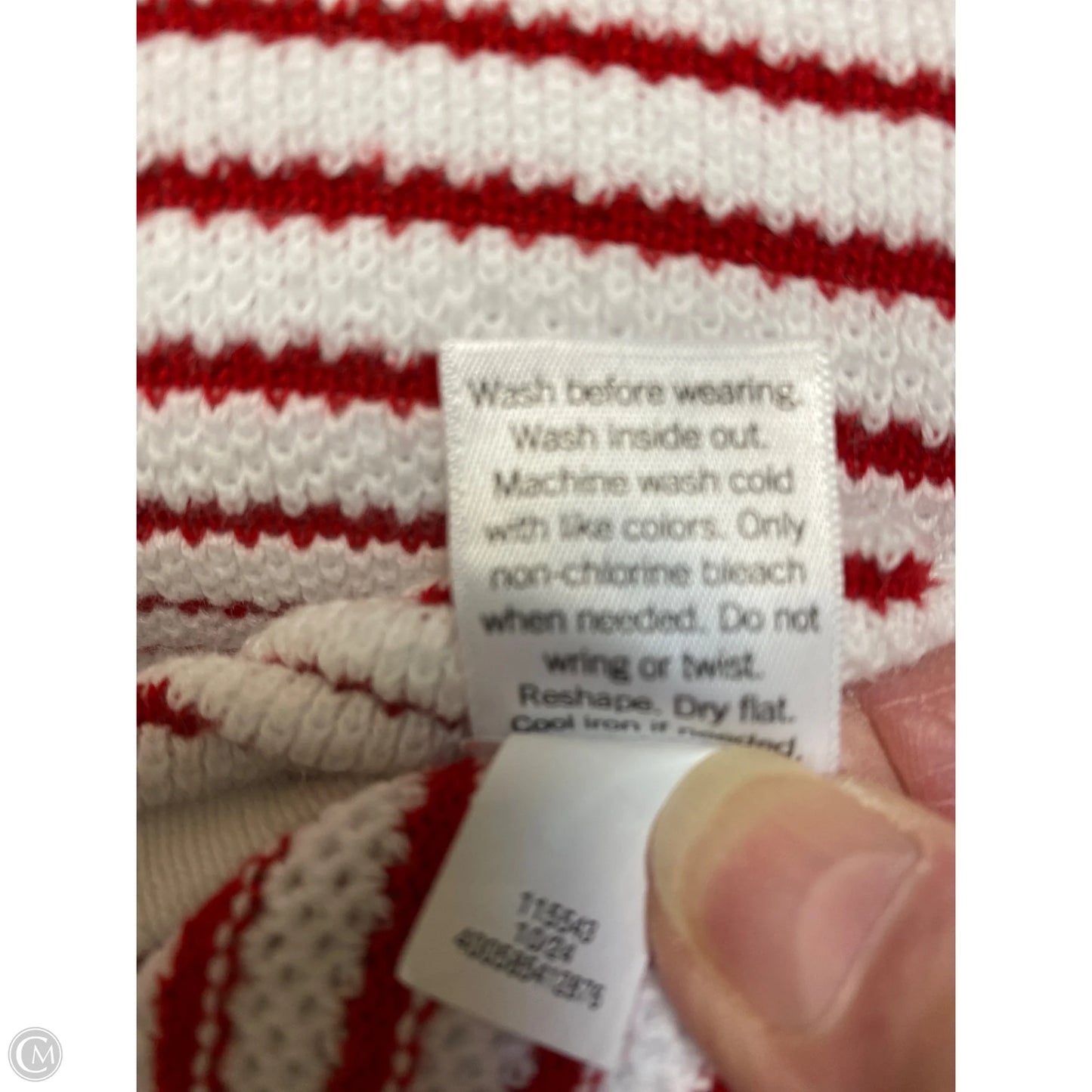 Top Long Sleeve By Croft And Barrow In Red, Size: L