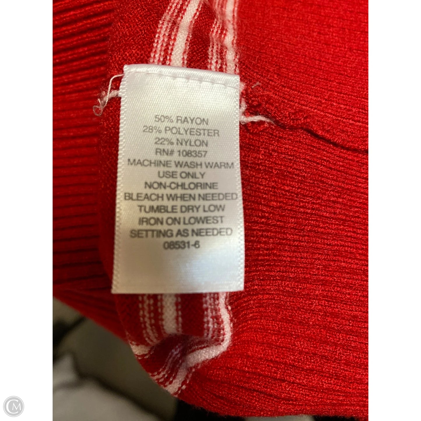 Sweater By Liz Claiborne In Red, Size: L