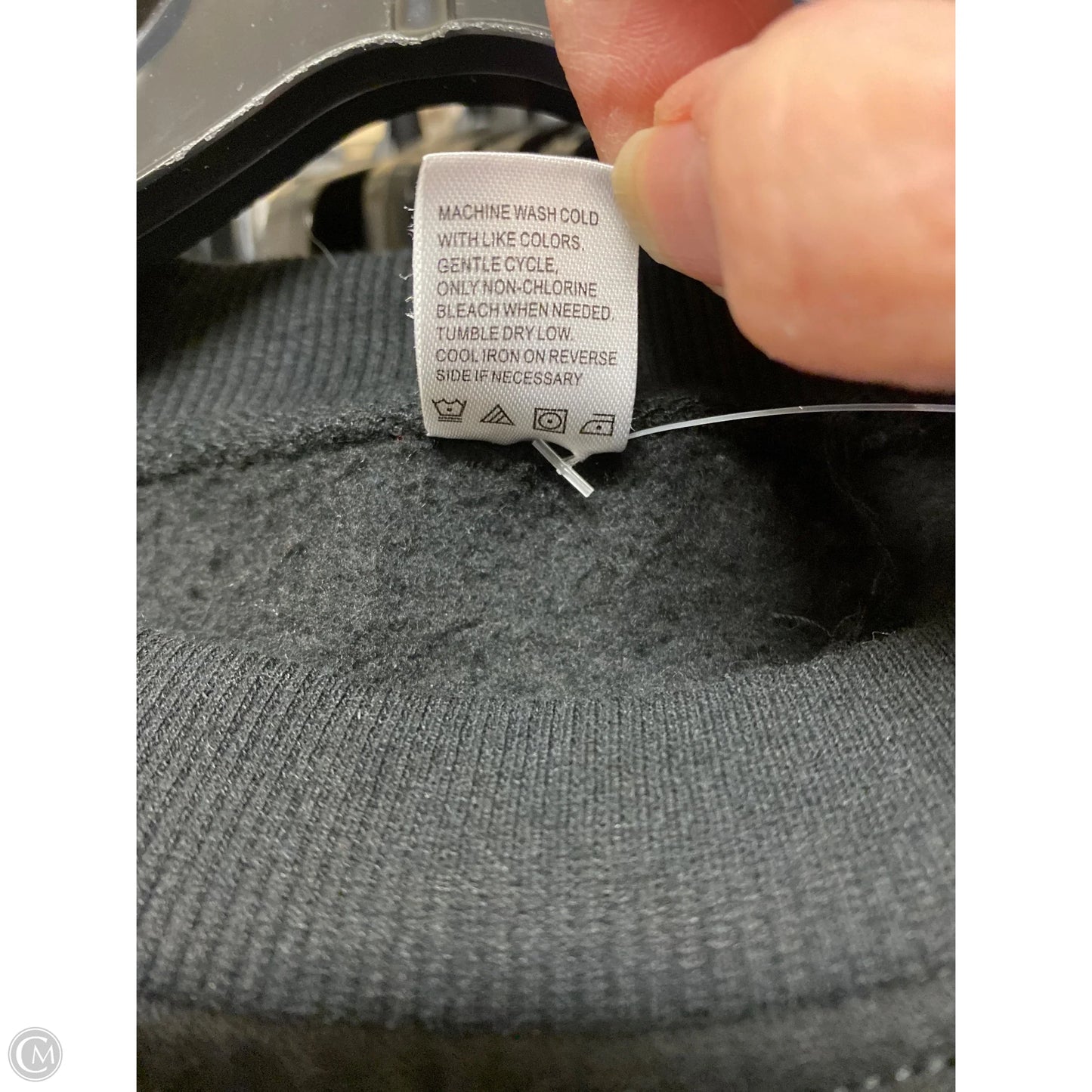 Sweatshirt Crewneck By Clothes Mentor In Black, Size: L