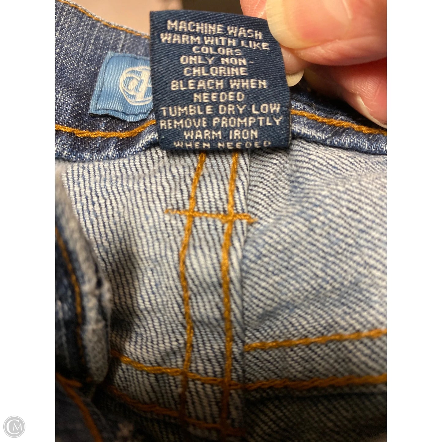 Shorts By Avenue Blues In Blue Denim, Size: 26