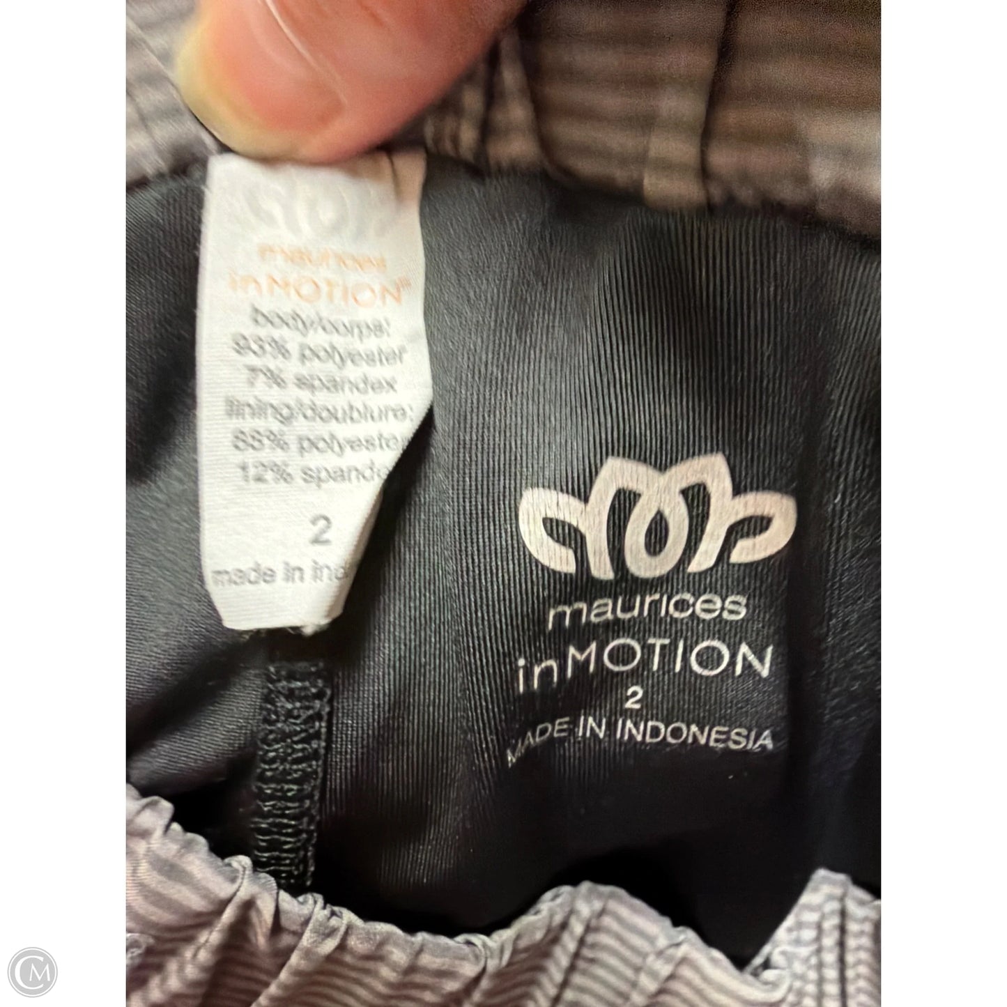 Athletic Shorts By Maurices In Grey, Size: 2x