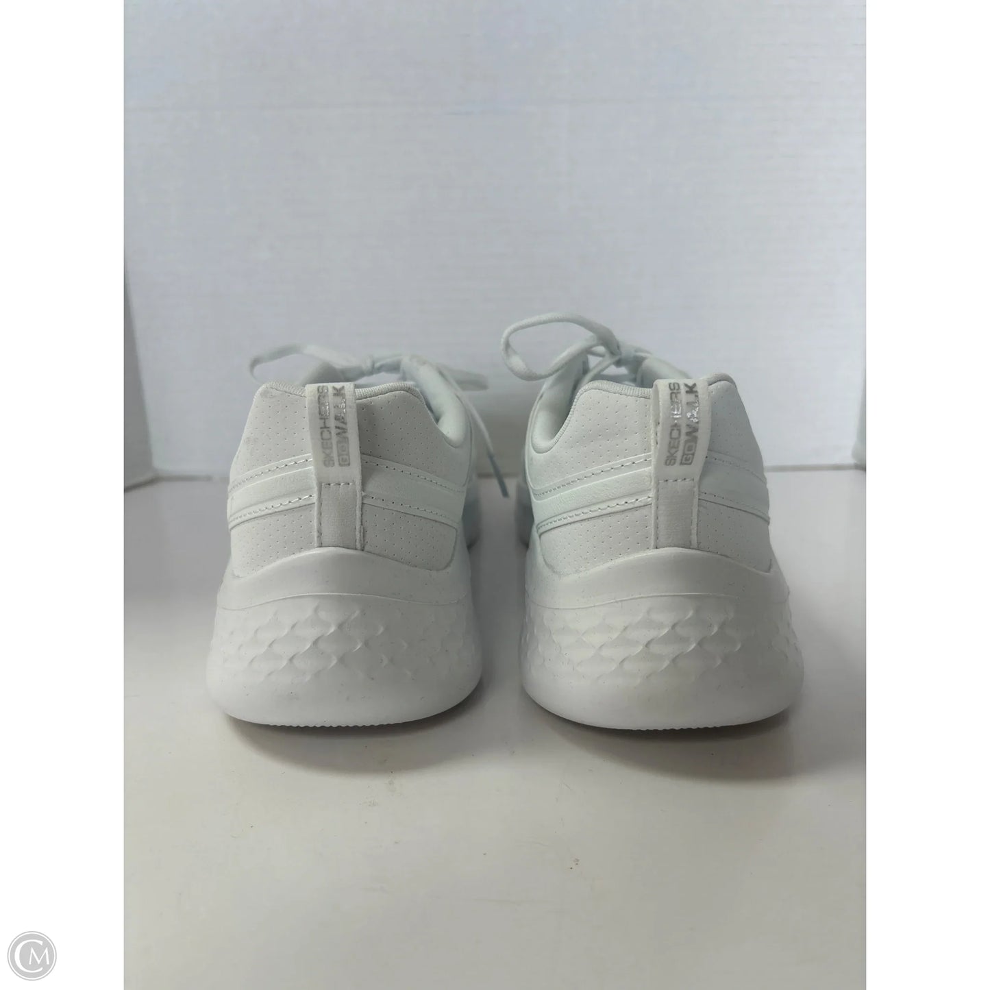 Shoes Athletic By Skechers In White, Size: 8.5