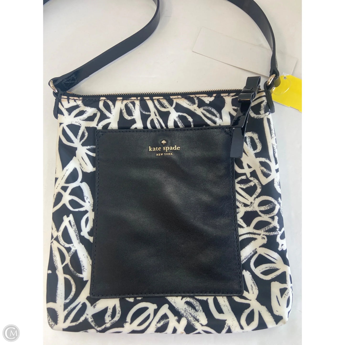 Crossbody Designer By Kate Spade, Size: Large