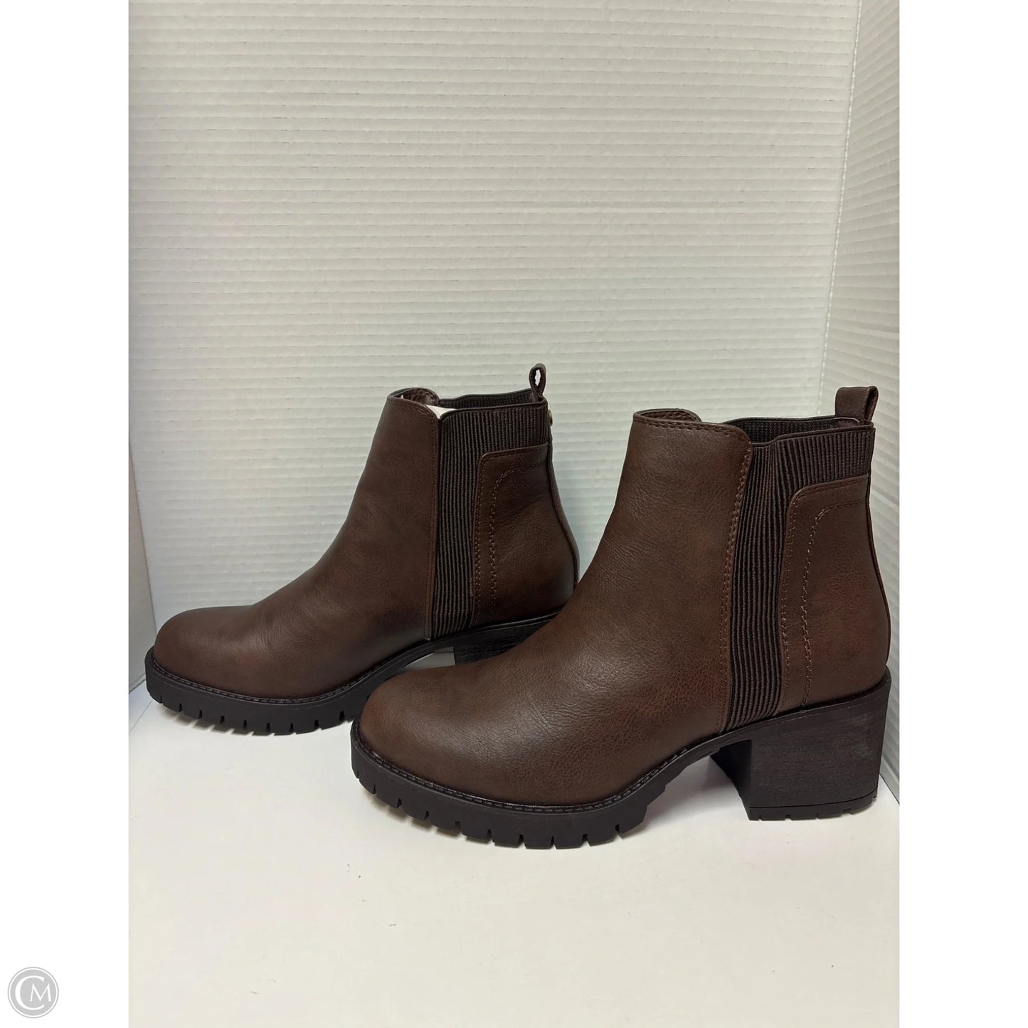 Boots Ankle Heels By Clothes Mentor In Brown, Size: 9