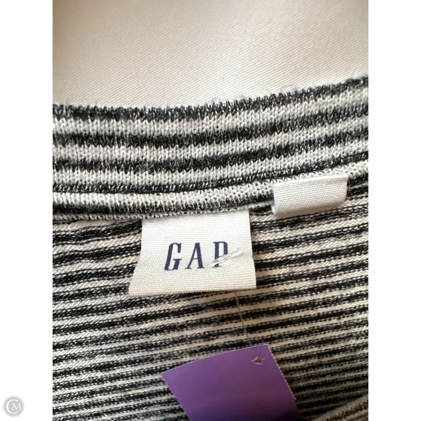 Top Long Sleeve By Gap In Striped Pattern, Size: L