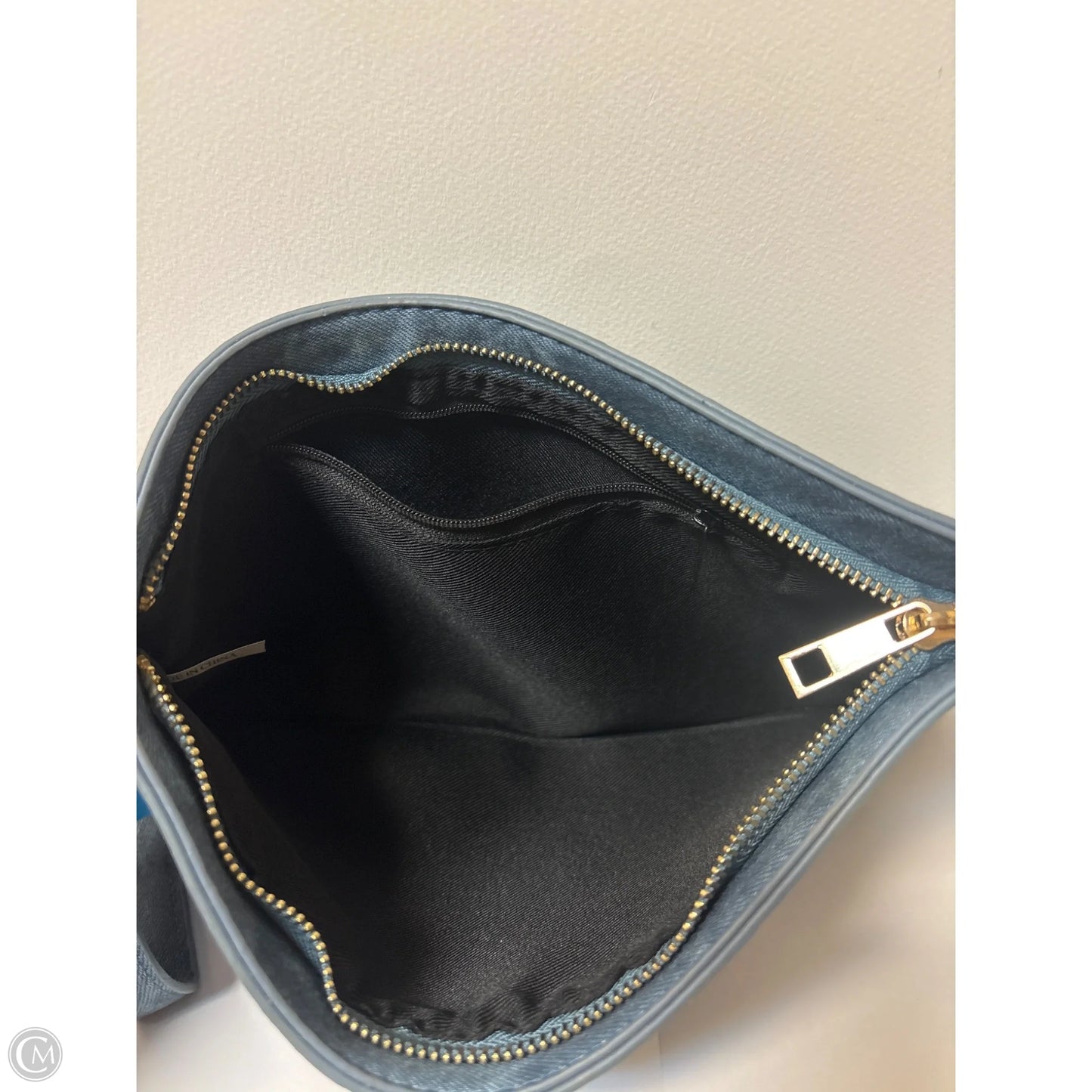 Clutch By Clothes Mentor, Size: Large