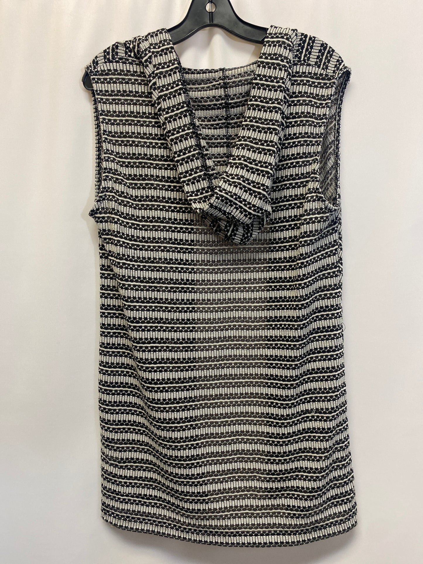 Cardigan By Clothes Mentor Size: S