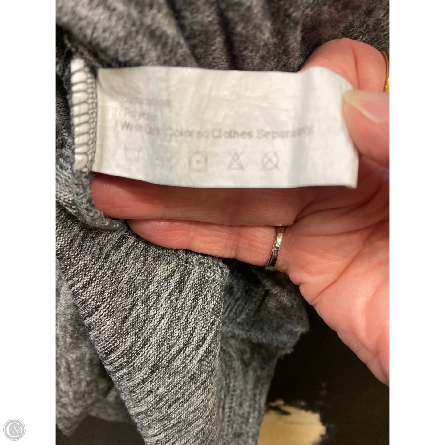 Sweater By Clothes Mentor In Grey, Size: L