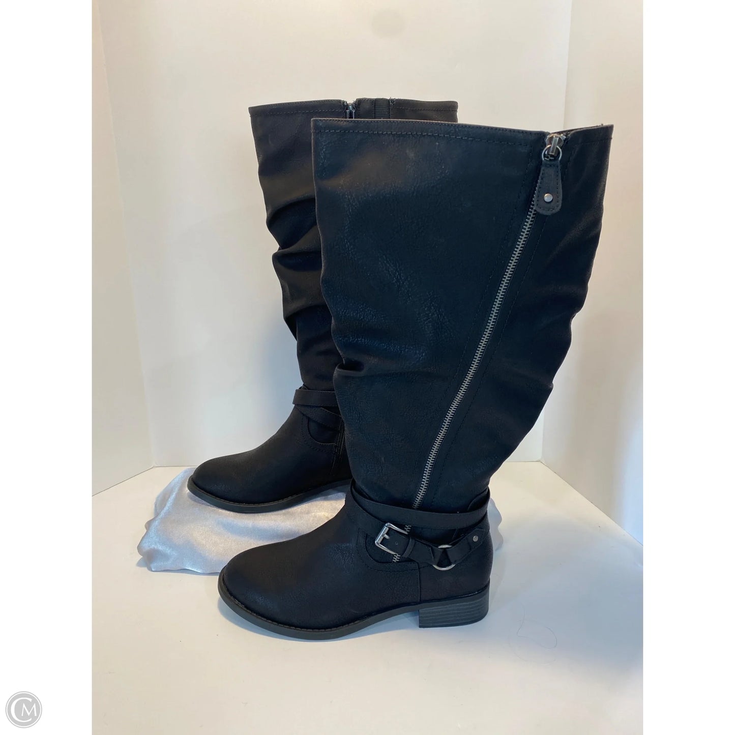 Boots Mid-calf Flats By Torrid in Black Size: 9 we