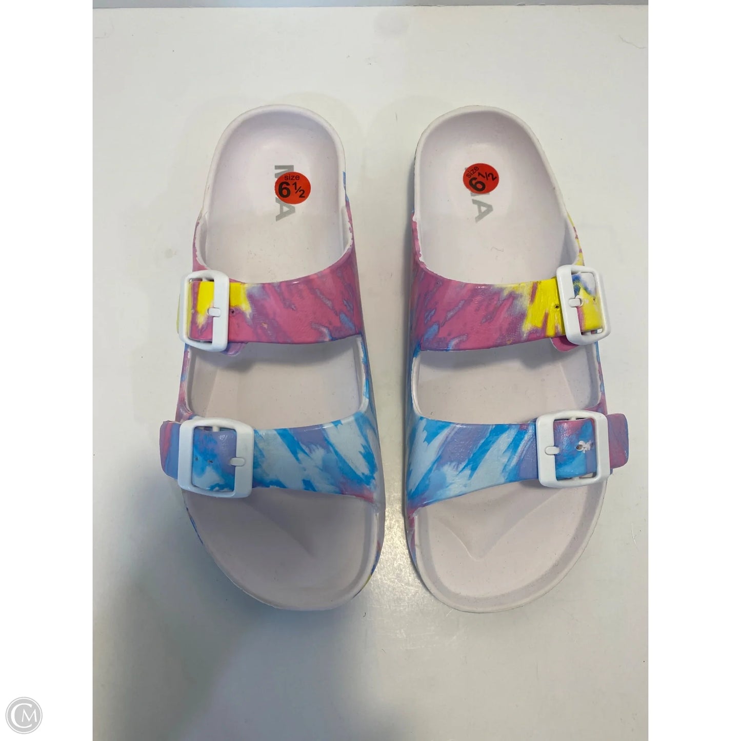 Sandals Flats By Mia In Rainbow Print, Size: 6.5