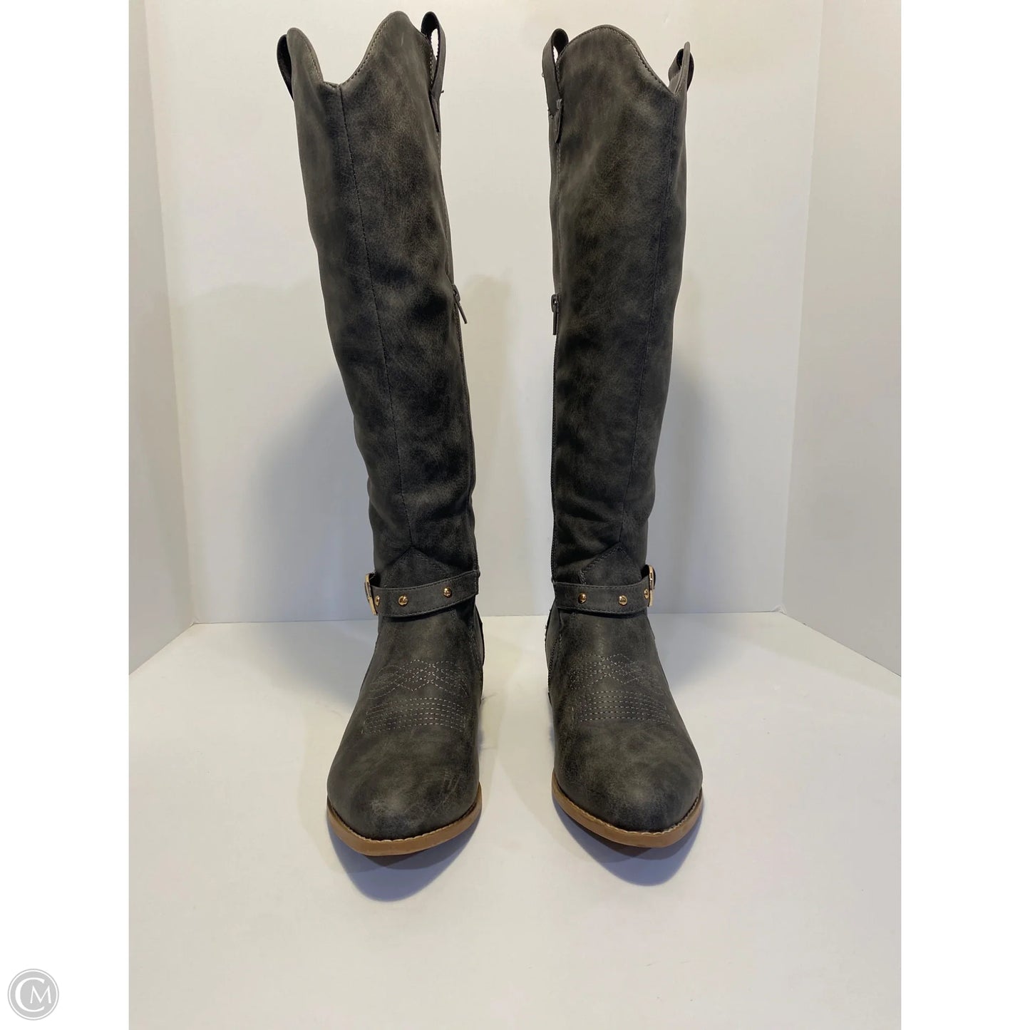 Boot's By Clothes Mentor In Grey, Size: 8