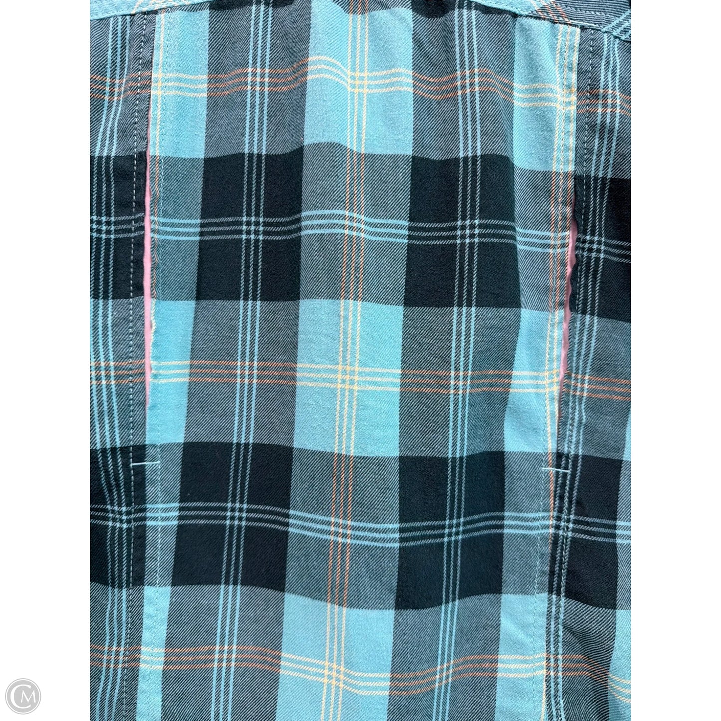 Top Long Sleeve By Duluth Trading In Green, Size: M